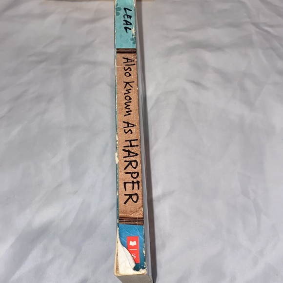 Also known as Harper, Finding Audrey, and the Chronicles of Vladimir Tod books - Picture 7 of 12